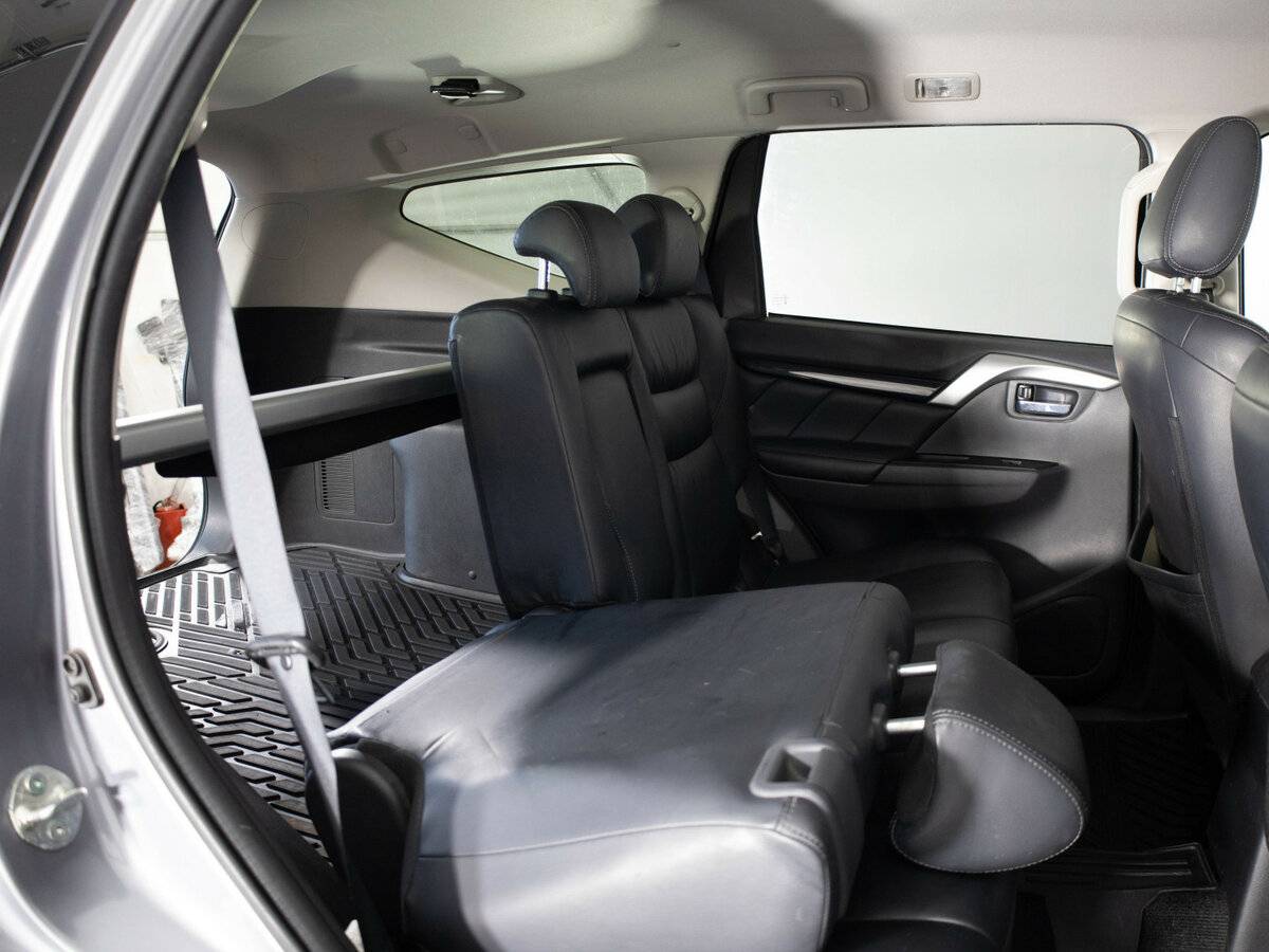 Mitsubishi Pajero Sport 2016 года с пробегом. Фото: #14