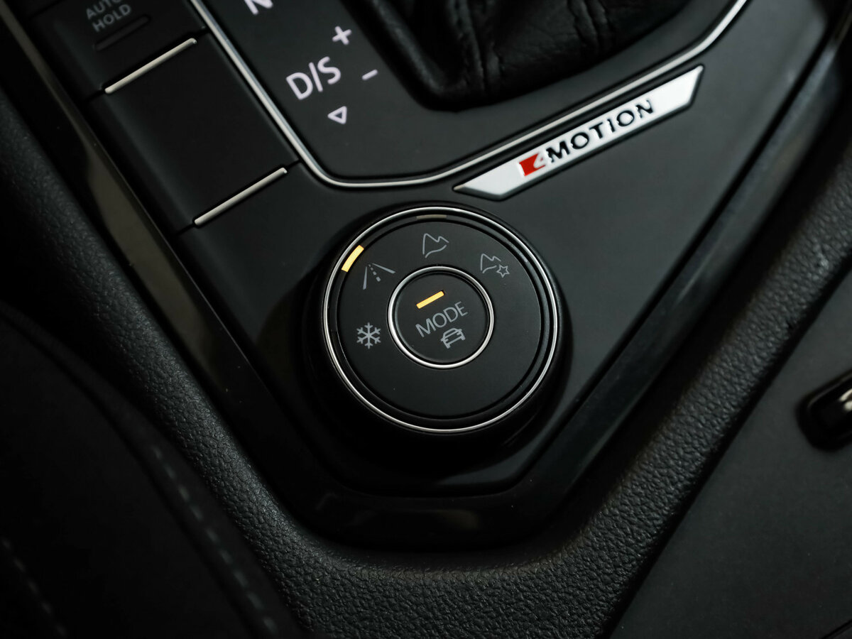 Volkswagen Tiguan 2020 года с пробегом. Фото: #18