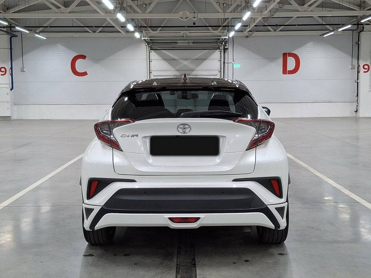 Toyota C-HR 2019 года с пробегом. Фото: #5