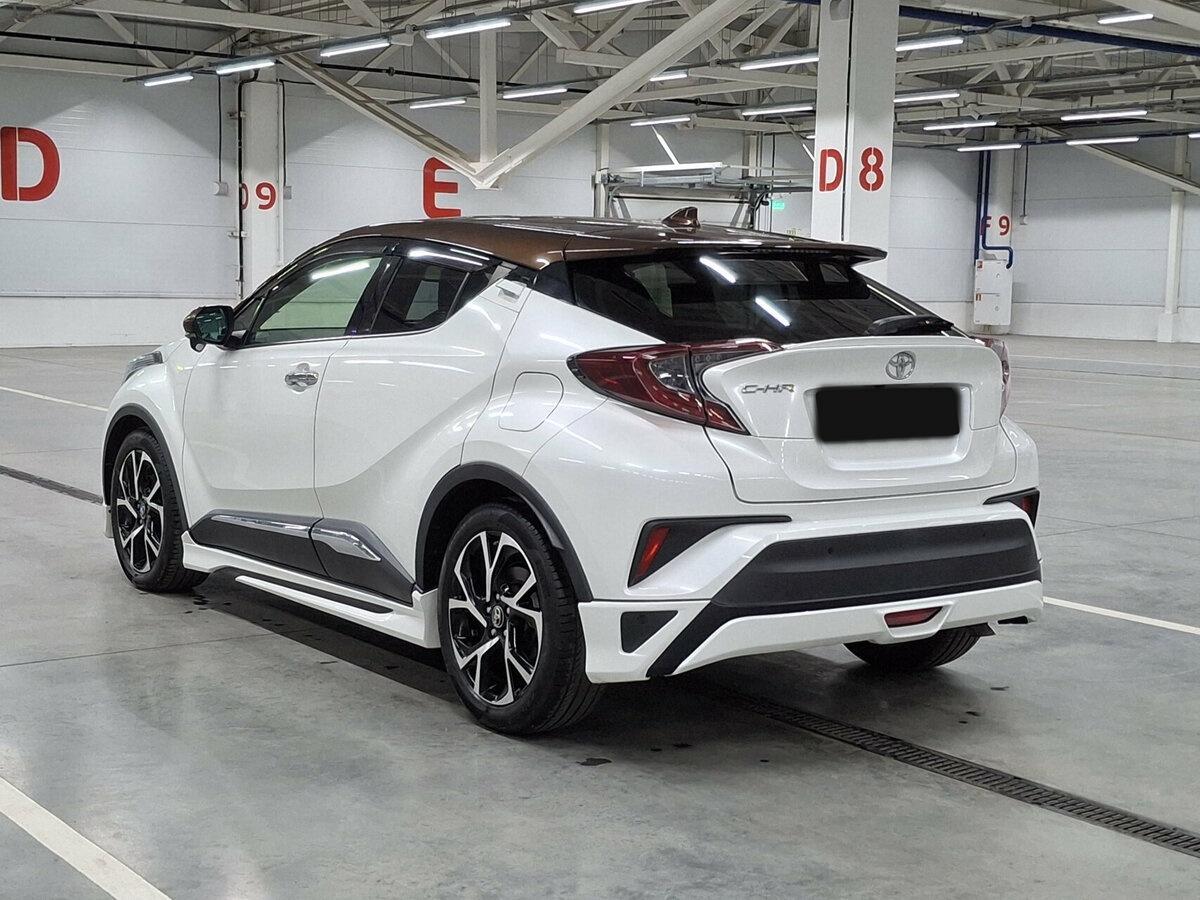 Toyota C-HR 2019 года с пробегом. Фото: #6