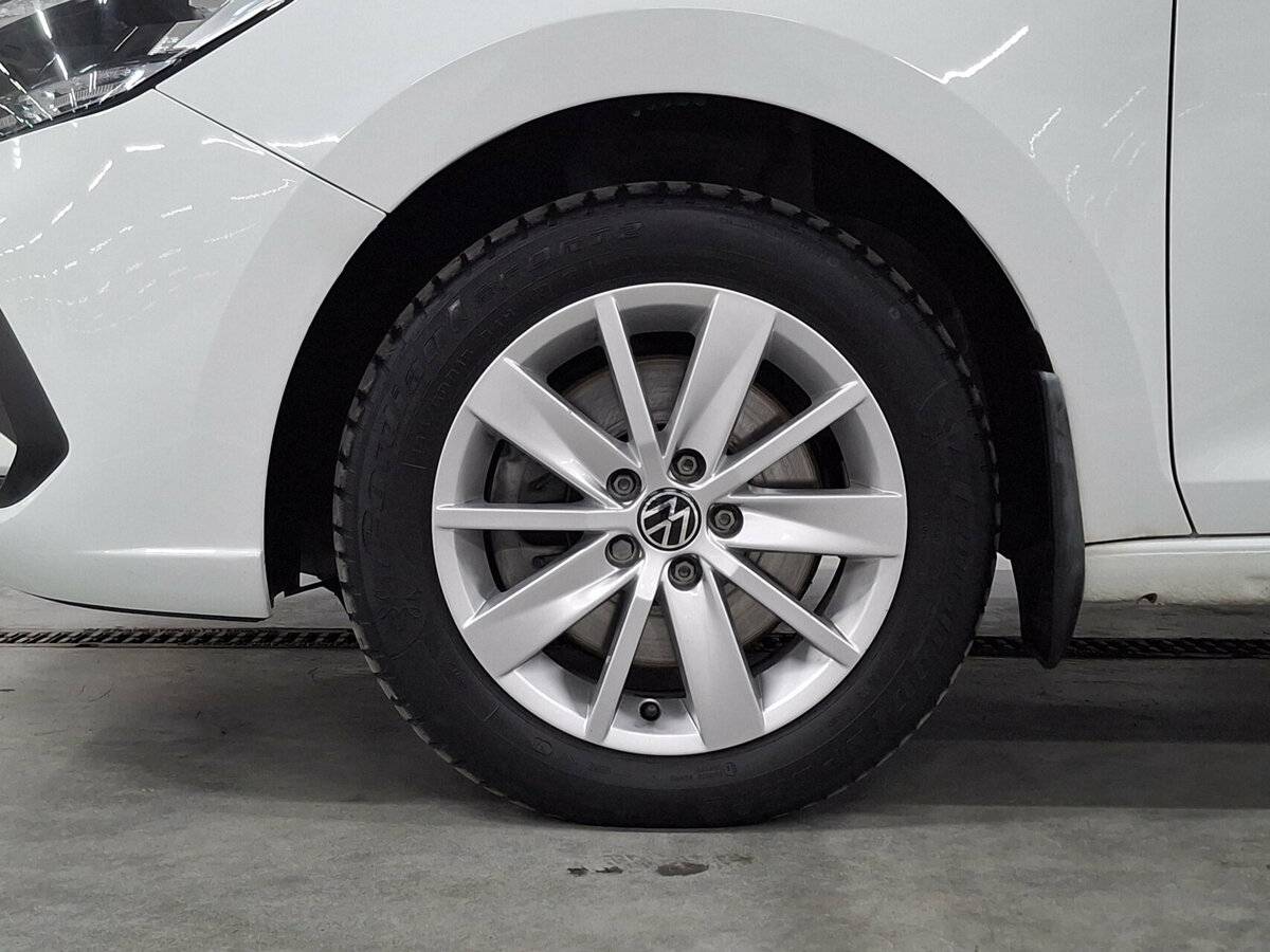 Б/У Фольксваген Поло 2021 года. Фото: #17