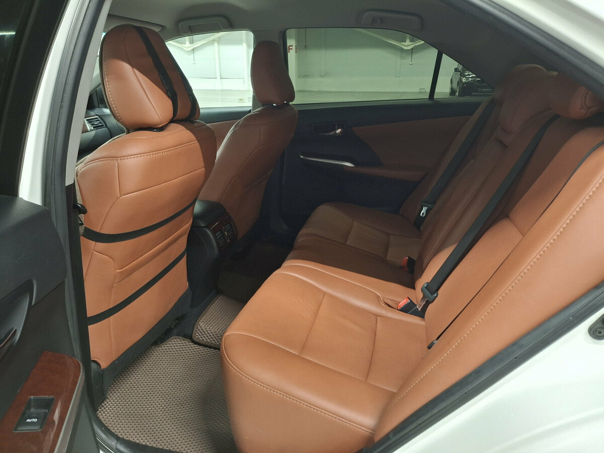 Toyota Camry 2013 года с пробегом. Фото: #11