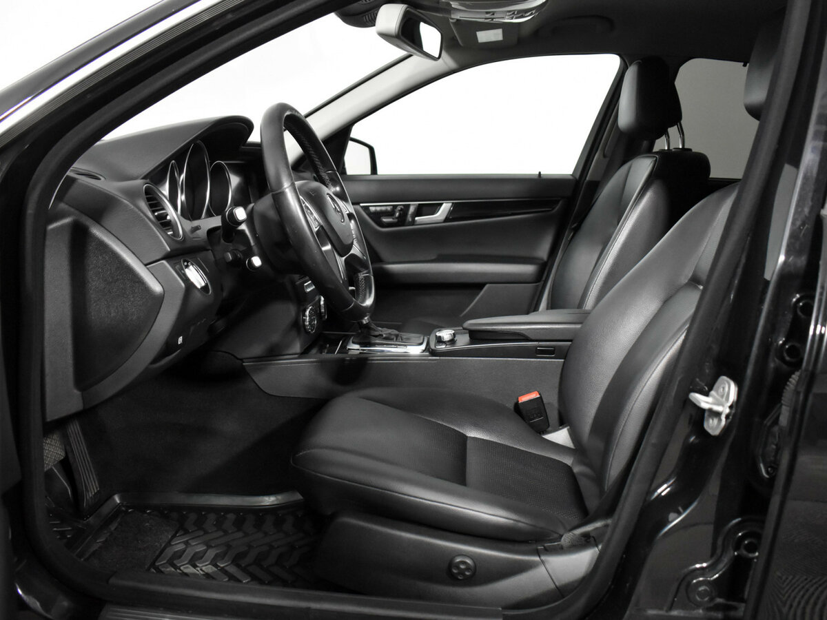 Mercedes-Benz C-Класс 2012 года с пробегом. Фото: #10