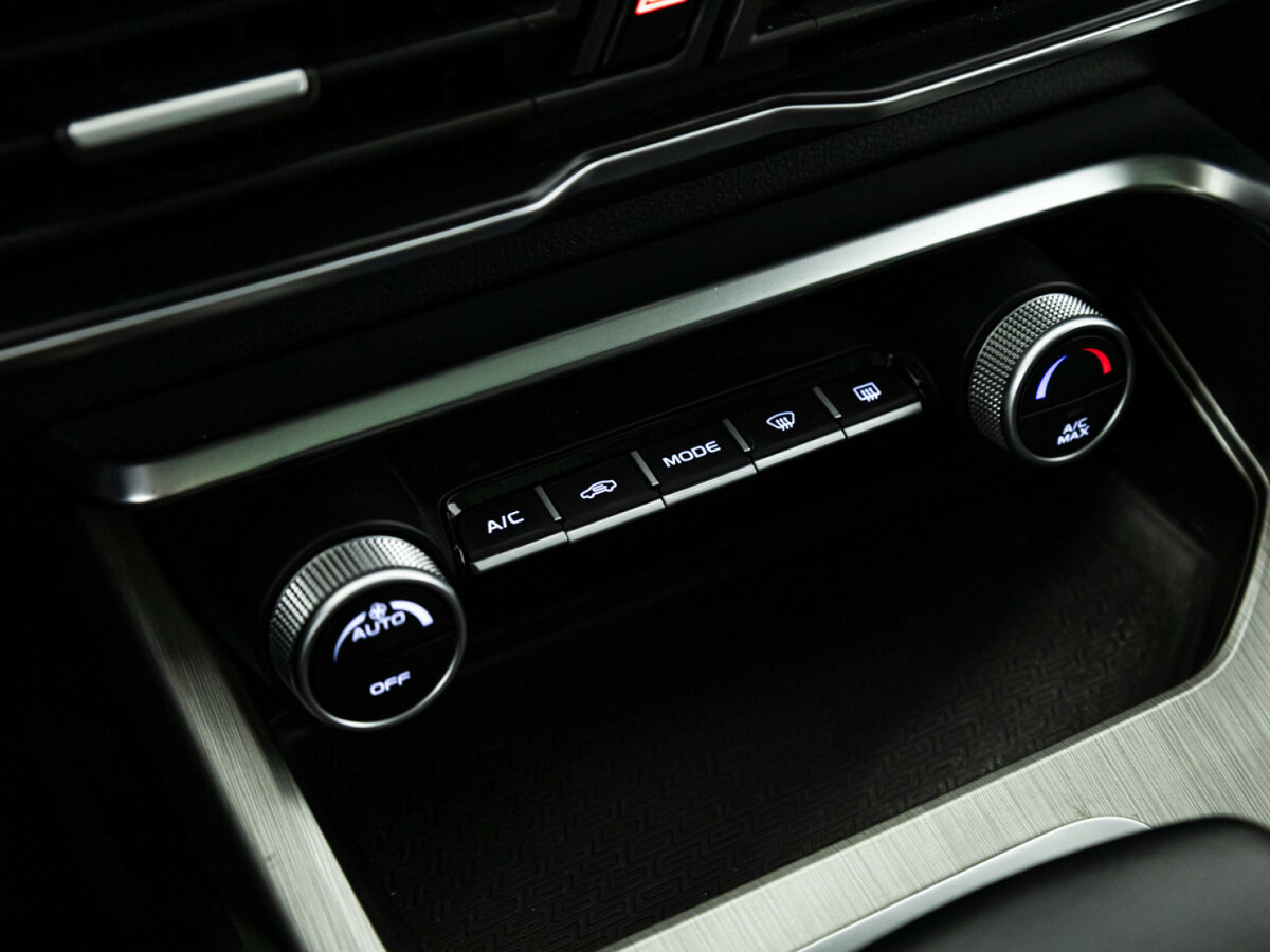 Geely Coolray 2023 года с пробегом. Фото: #18