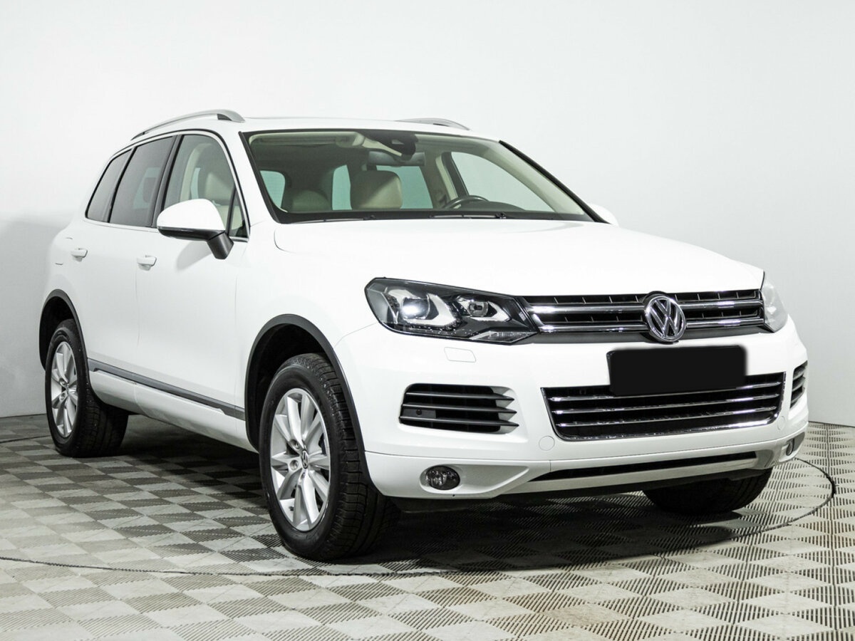 Volkswagen Touareg 2013 года с пробегом. Фото: #2