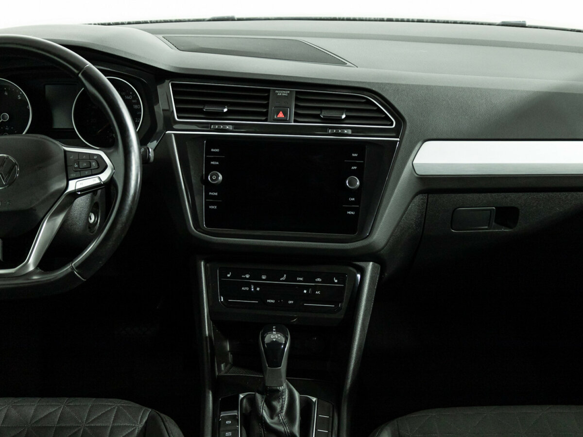 Volkswagen Tiguan 2021 года с пробегом. Фото: #13