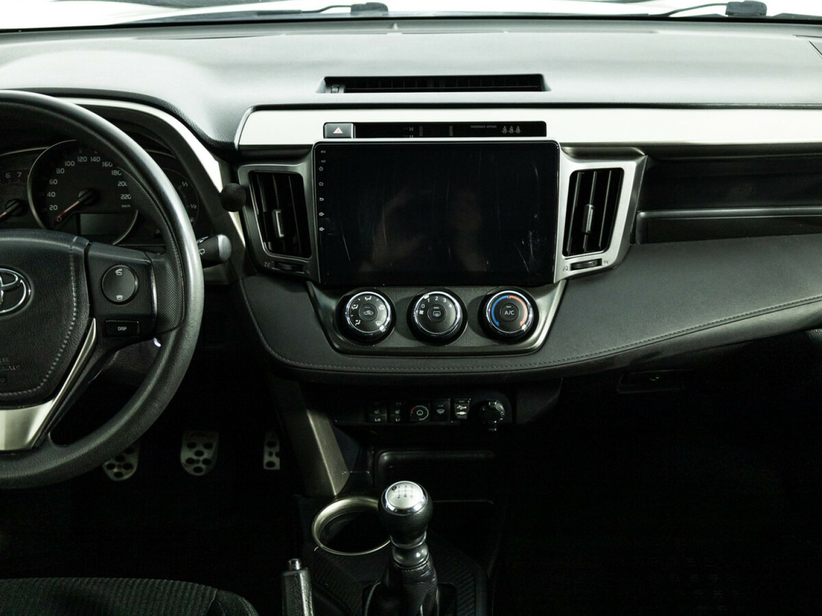 Toyota RAV4 2014 года с пробегом. Фото: #11