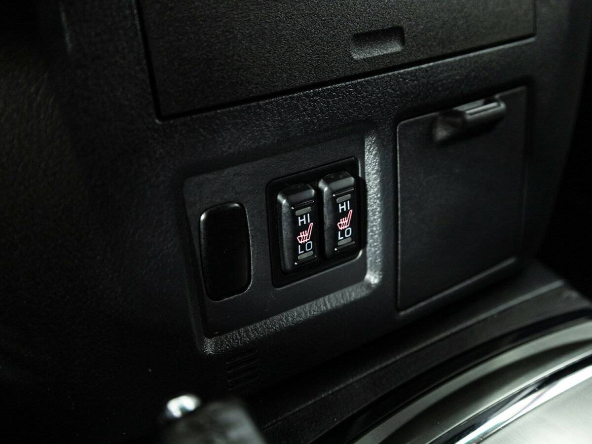 Mitsubishi Pajero 2015 года с пробегом. Фото: #16