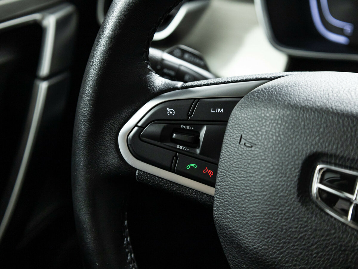 Geely Coolray 2023 года с пробегом. Фото: #15