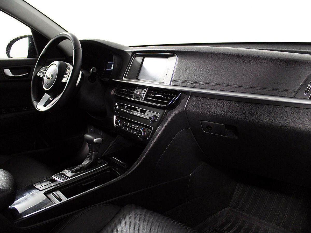 Б/У Киа Оптима 2018 года. Фото: #7