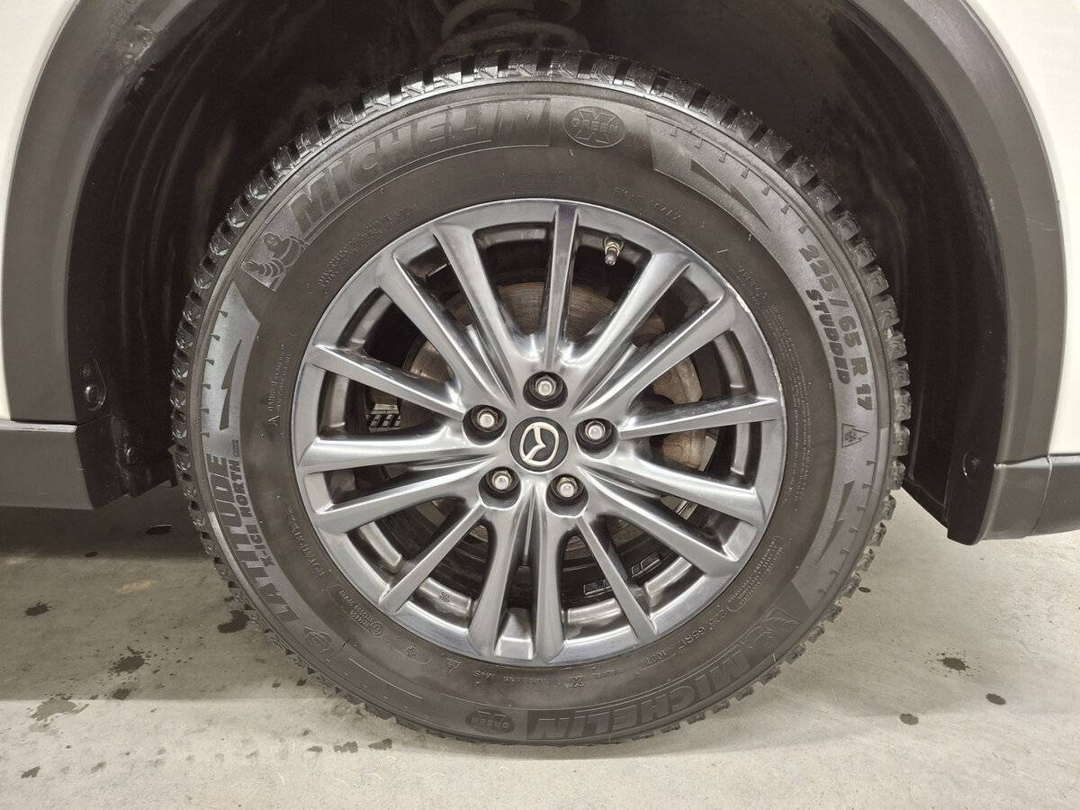 Б/У Мазда Ц-Икс-5 2017 года. Фото: #17