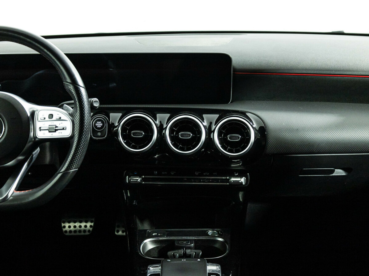 Mercedes-Benz A-Класс 2019 года с пробегом. Фото: #13