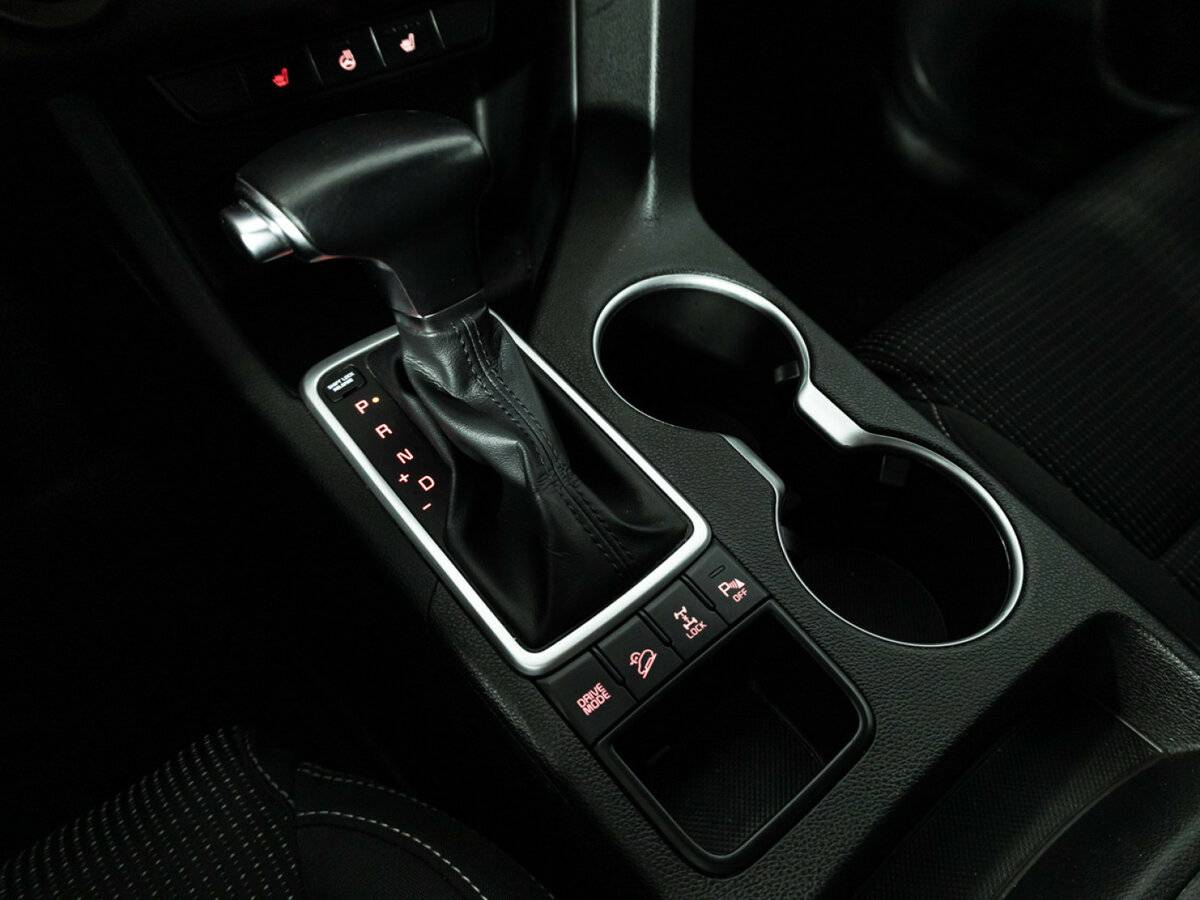 Б/У Киа Спортейдж 2016 года. Фото: #15