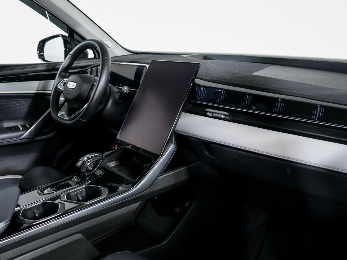 Geely Atlas 2023 года с пробегом. Фото: #8