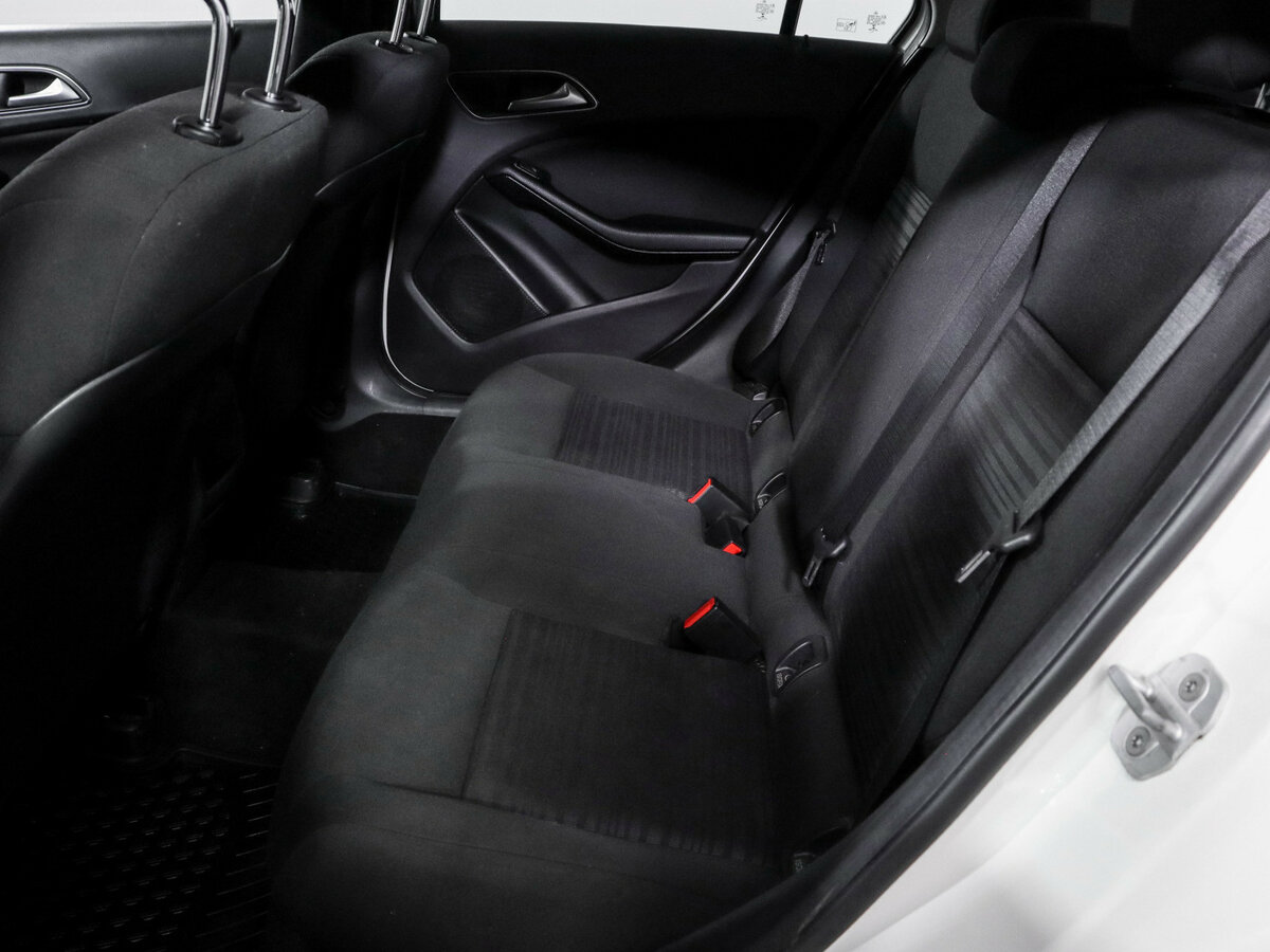 Mercedes-Benz A-Класс 2014 года с пробегом. Фото: #6