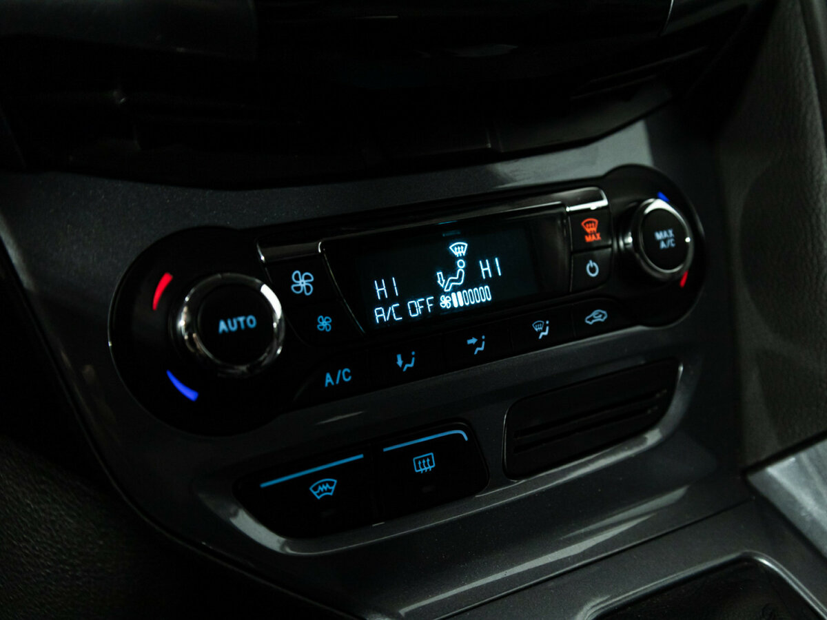 Ford Focus 2014 года с пробегом. Фото: #13