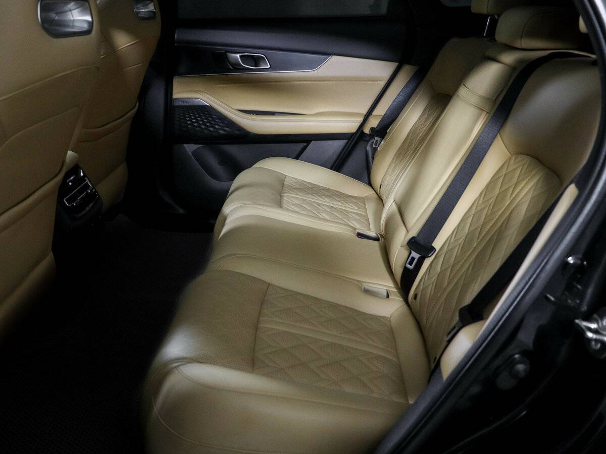 Changan UNI-K 2024 года с пробегом. Фото: #9