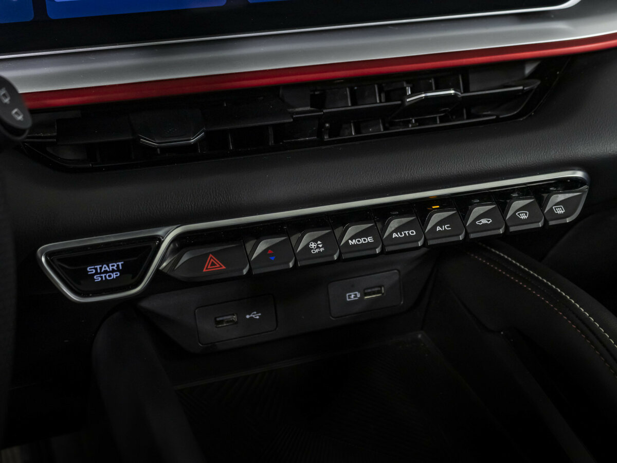 Geely Coolray 2023 года с пробегом. Фото: #12