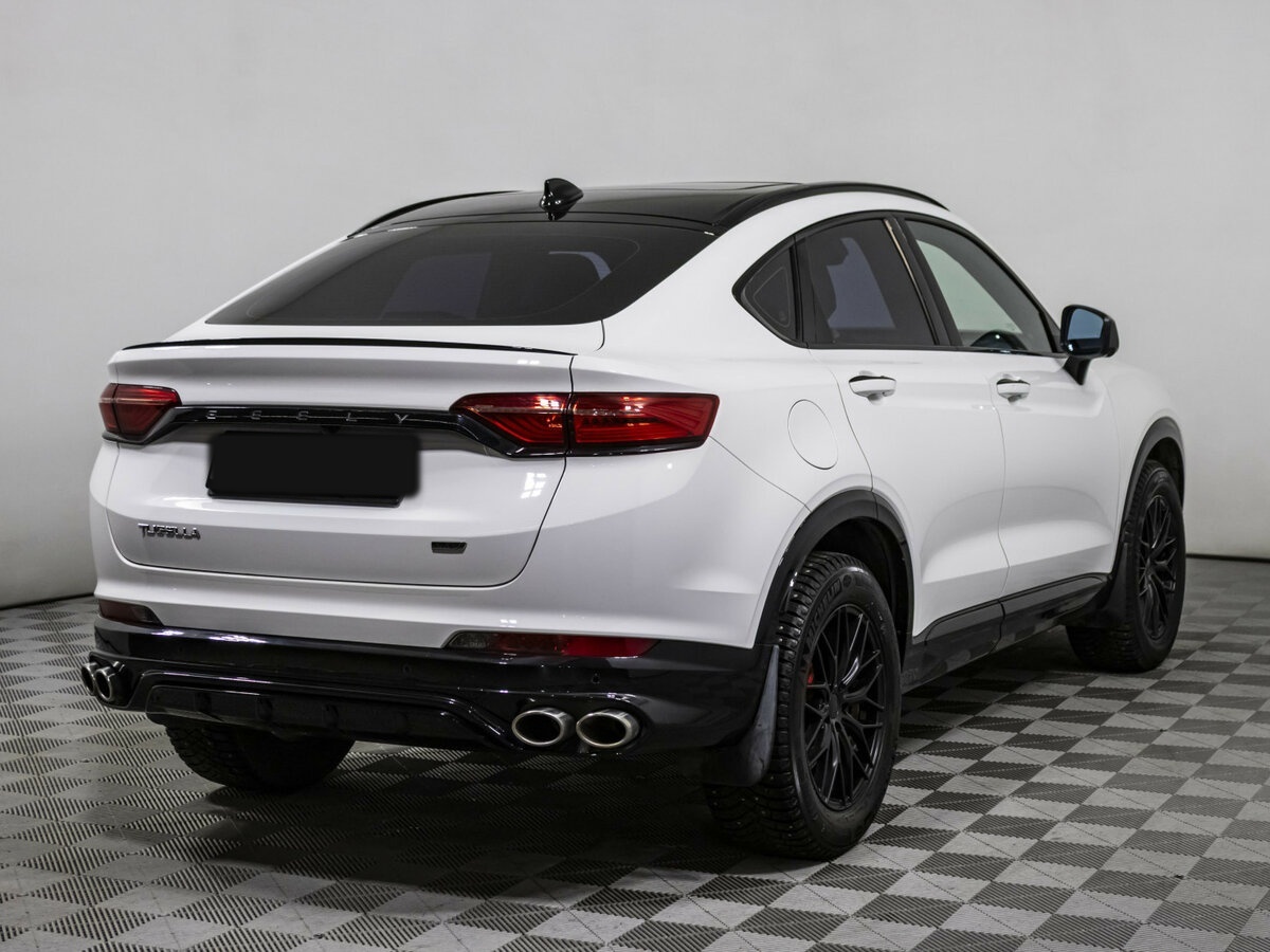 Geely Tugella 2023 года с пробегом. Фото: #3