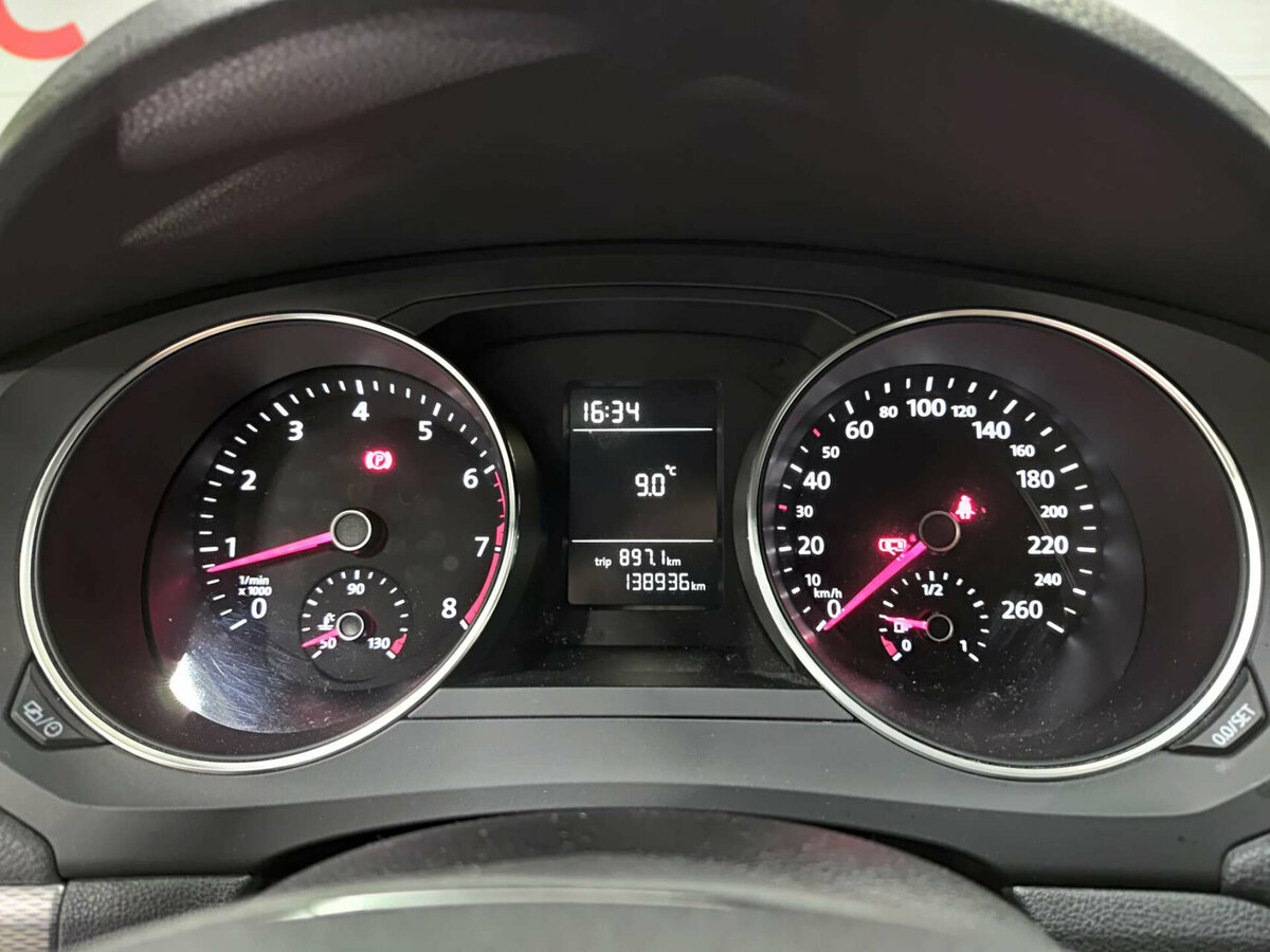 Volkswagen Jetta 2016 года с пробегом. Фото: #12