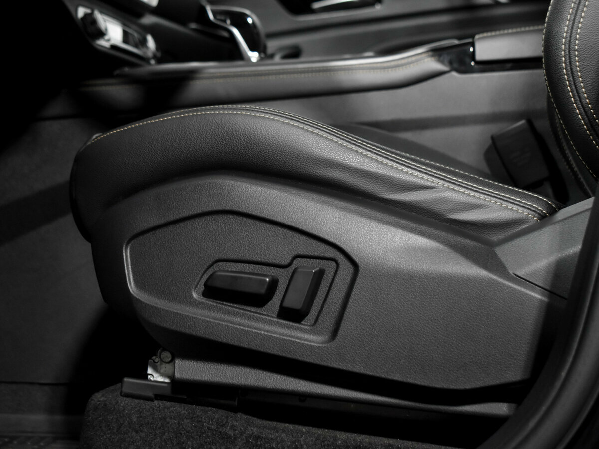 FAW Bestune T77 2023 года с пробегом. Фото: #8