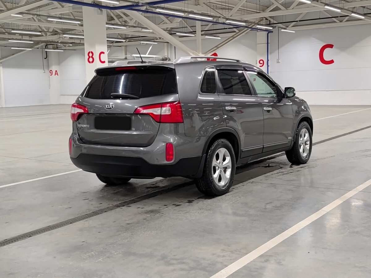 Б/У Киа Соренто 2013 года. Фото: #4