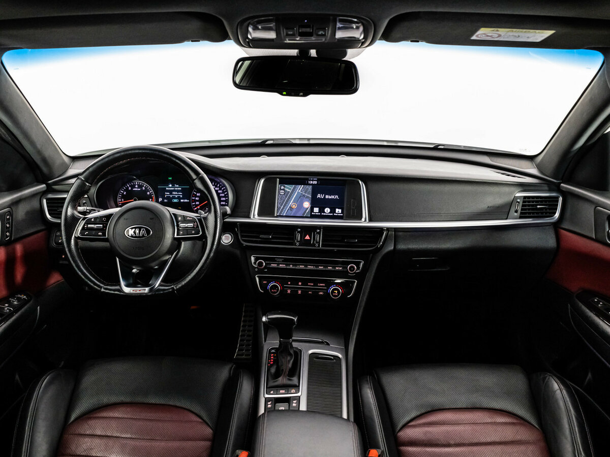 Б/У Киа Оптима 2018 года. Фото: #11
