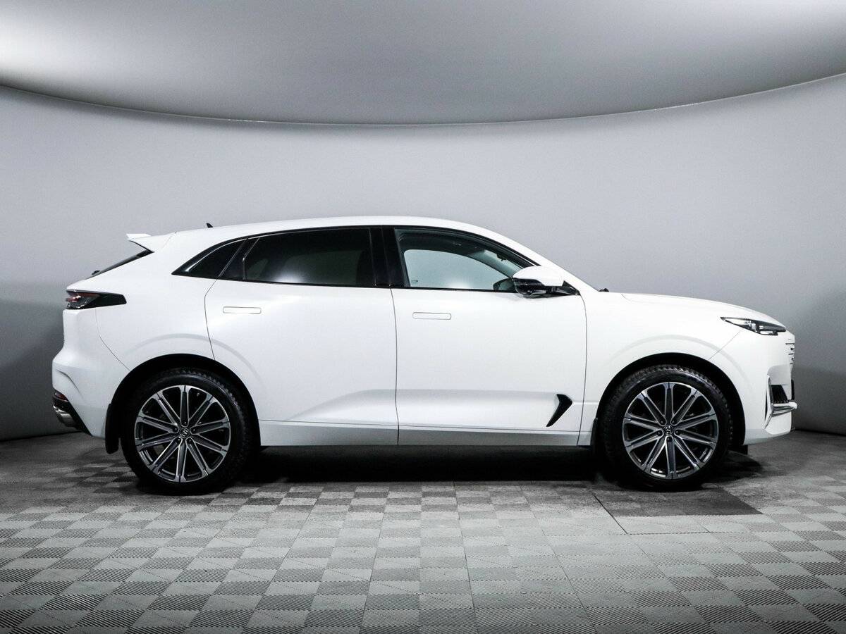 Changan UNI-K 2024 года с пробегом. Фото: #3