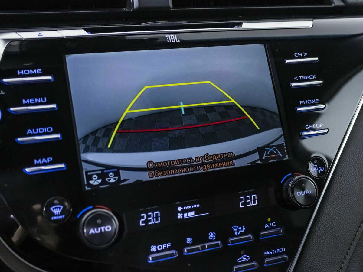 Toyota Camry 2019 года с пробегом. Фото: #14