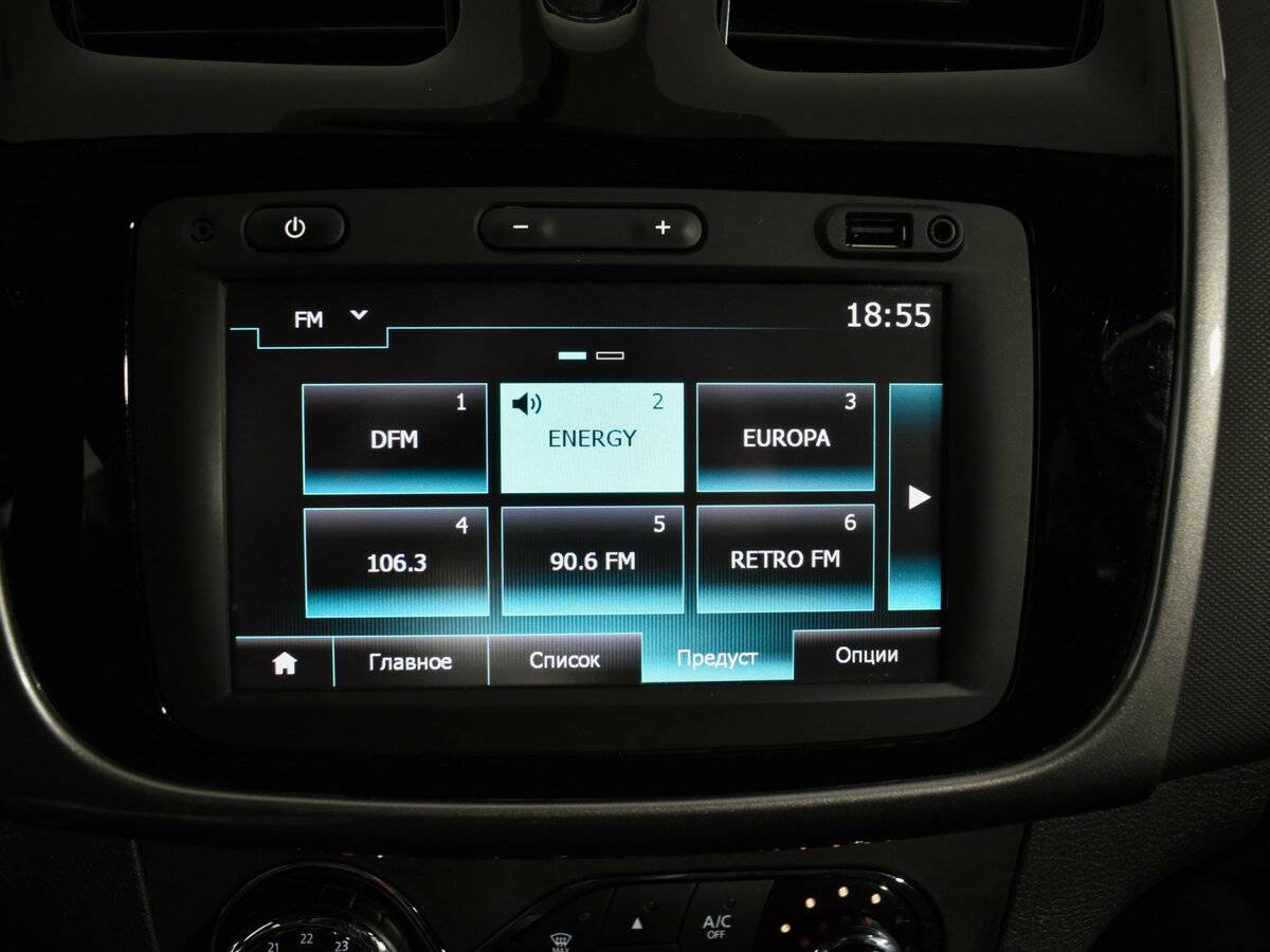 Renault Sandero 2016 года с пробегом. Фото: #15