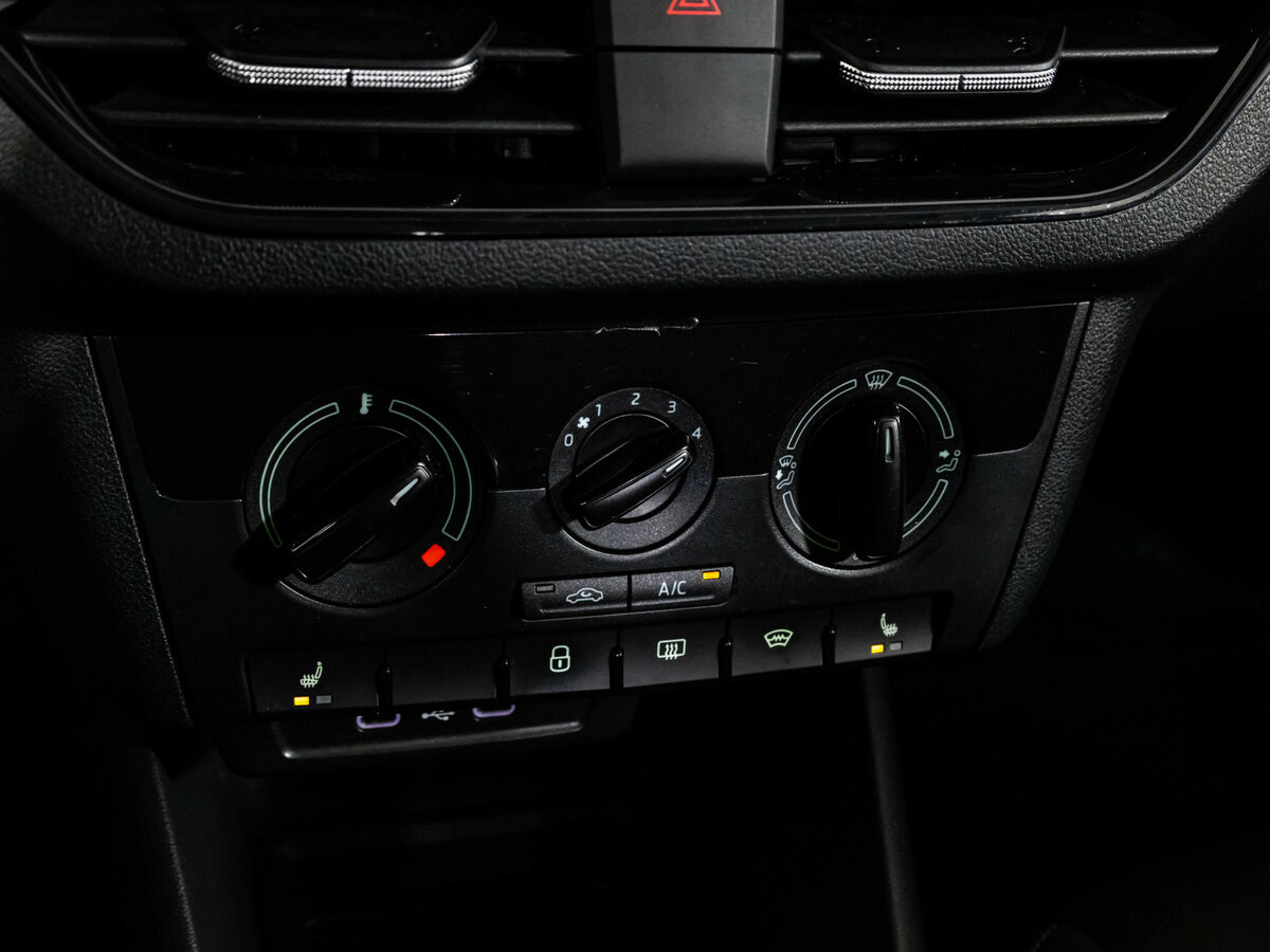 Skoda Rapid 2020 года с пробегом. Фото: #12