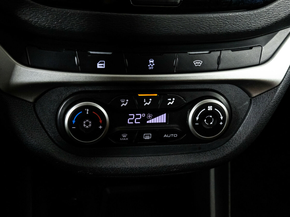 Lada (ВАЗ) Vesta 2021 года с пробегом. Фото: #11