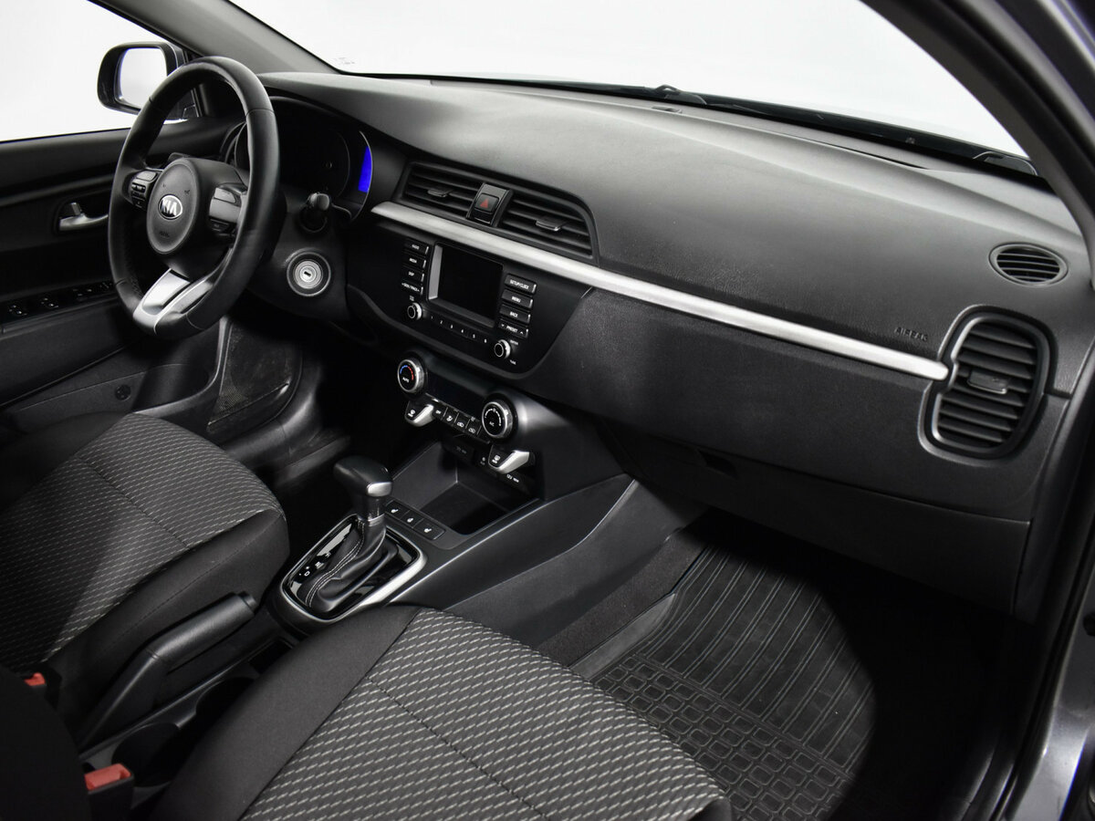 Kia Rio 2018 года с пробегом. Фото: #11