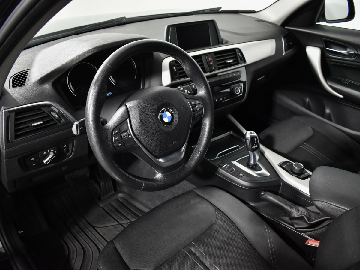 BMW 1 серии 2017 года с пробегом. Фото: #8