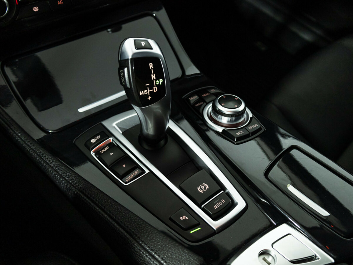 BMW 5 серии 2016 года с пробегом. Фото: #16