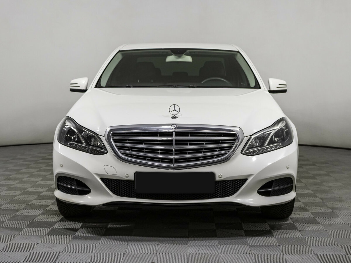 Mercedes-Benz E-Класс 2014 года с пробегом. Фото: #1