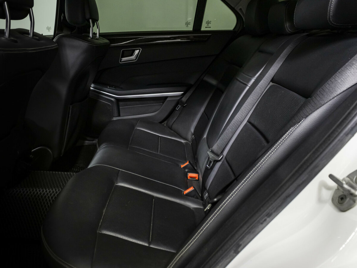 Mercedes-Benz E-Класс 2014 года с пробегом. Фото: #12