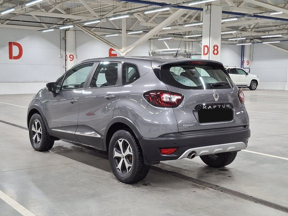 Renault Kaptur 2018 года с пробегом. Фото: #6