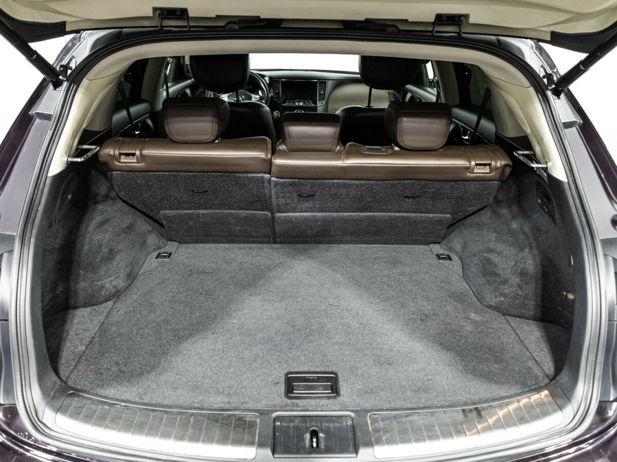 Infiniti FX 2012 года с пробегом. Фото: #21