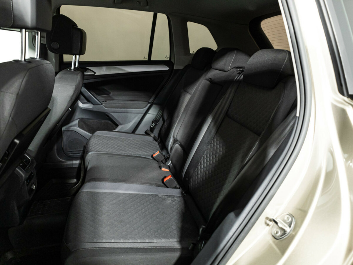 Volkswagen Tiguan 2017 года с пробегом. Фото: #7