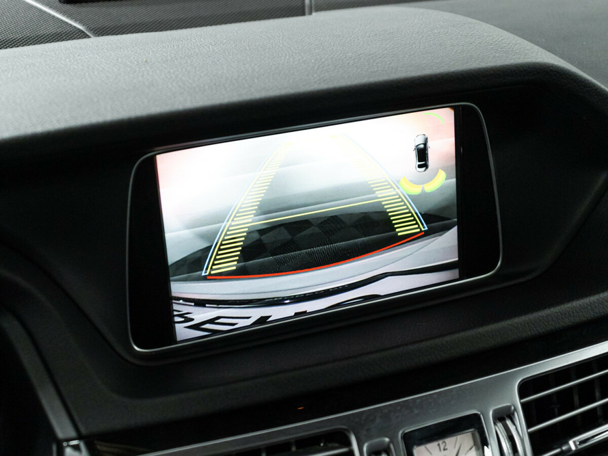 Mercedes-Benz E-Класс 2013 года с пробегом. Фото: #16