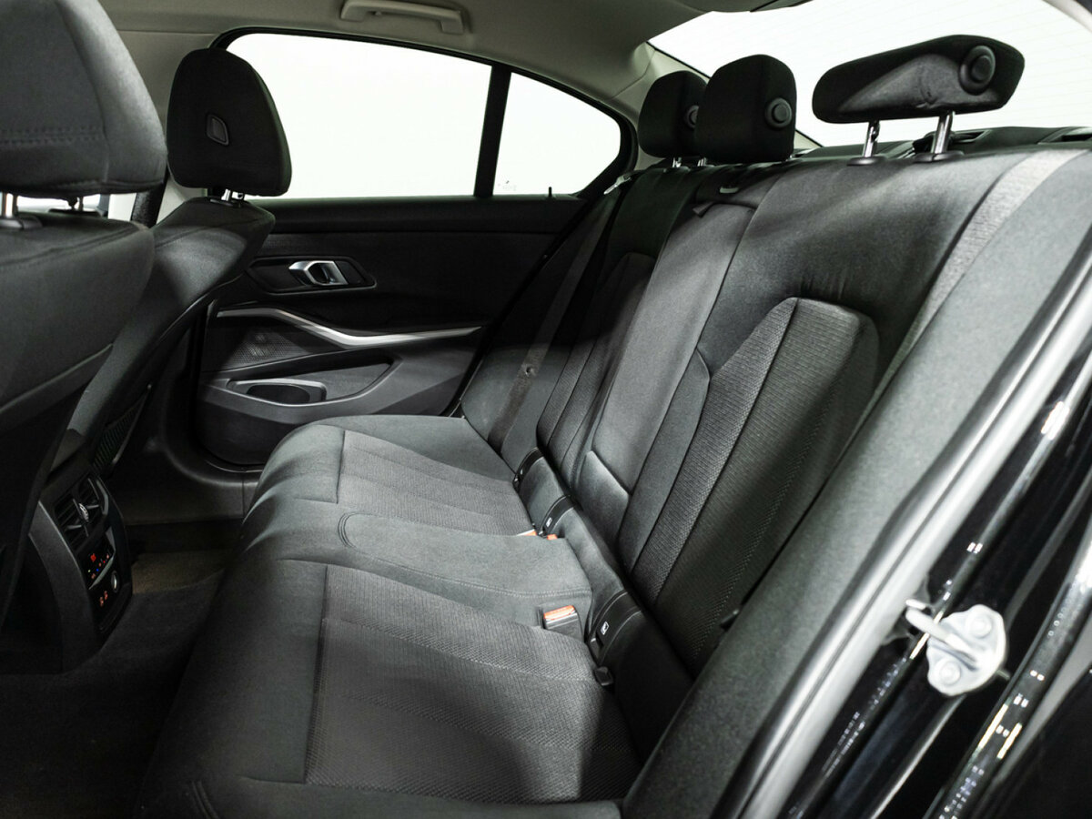 BMW 3 серии 2019 года с пробегом. Фото: #7