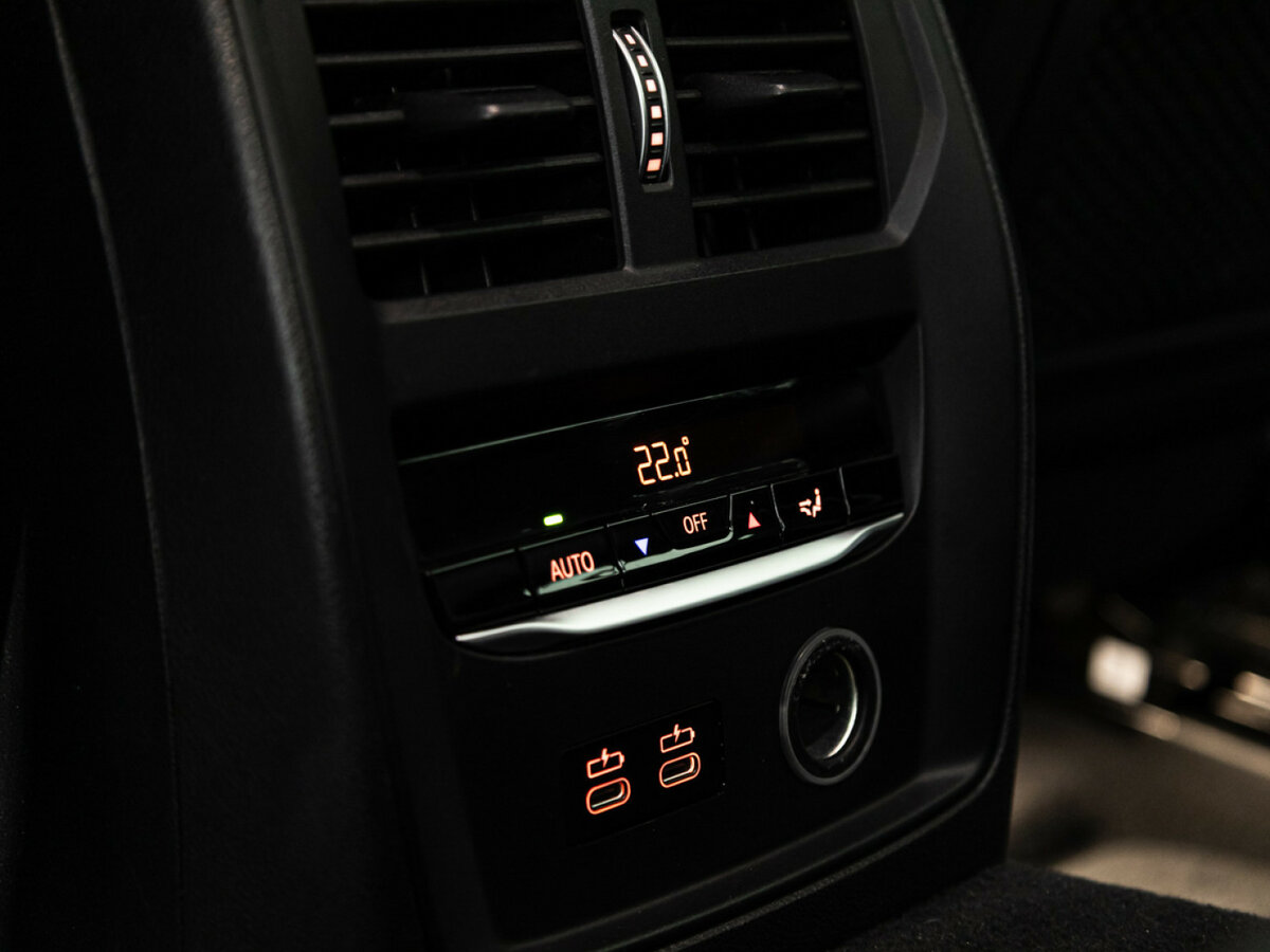 BMW 3 серии 2019 года с пробегом. Фото: #16