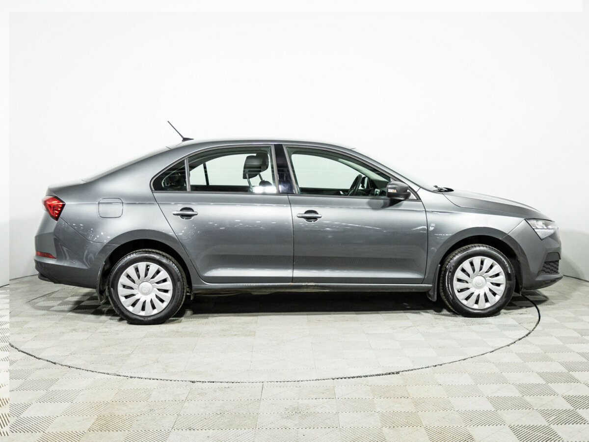 Б/У Шкода Рапид 2020 года. Фото: #3