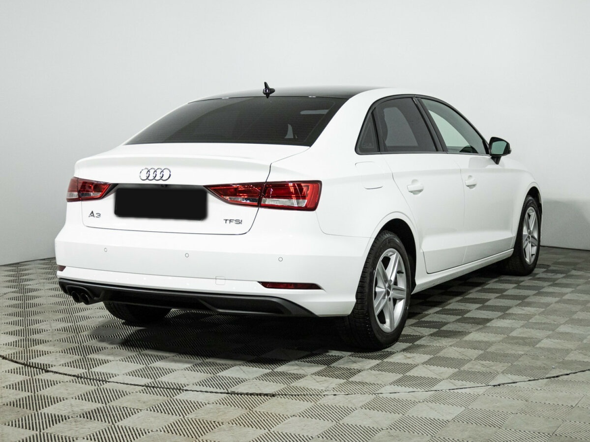 Audi A3 2018 года с пробегом. Фото: #4