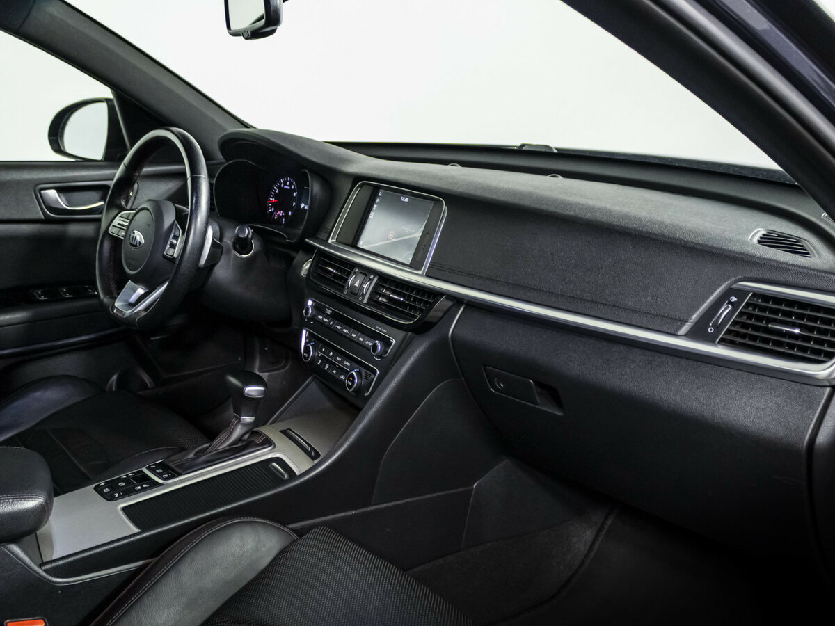 Б/У Киа Оптима 2019 года. Фото: #6