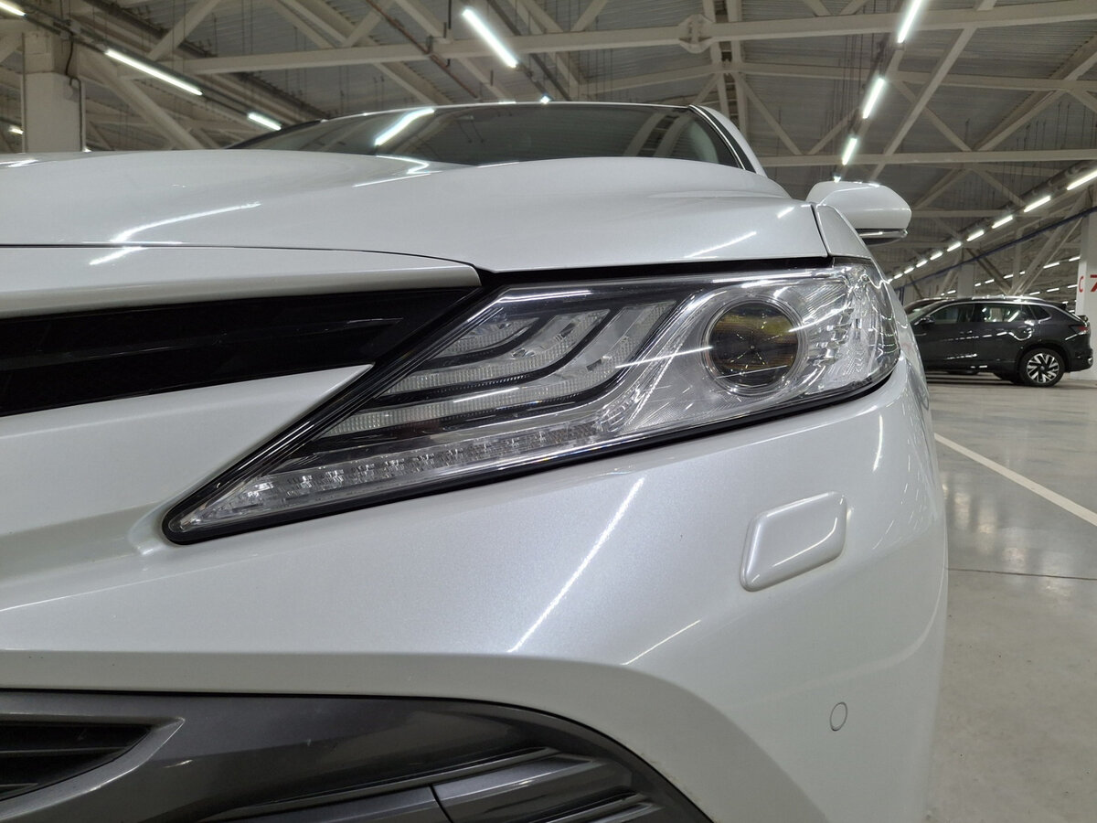 Toyota Camry 2020 года с пробегом. Фото: #16