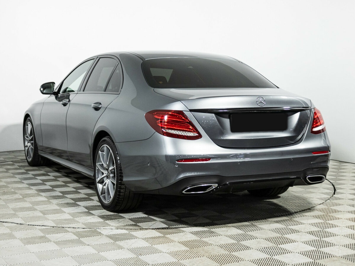 Mercedes-Benz E-Класс 2019 года с пробегом. Фото: #6