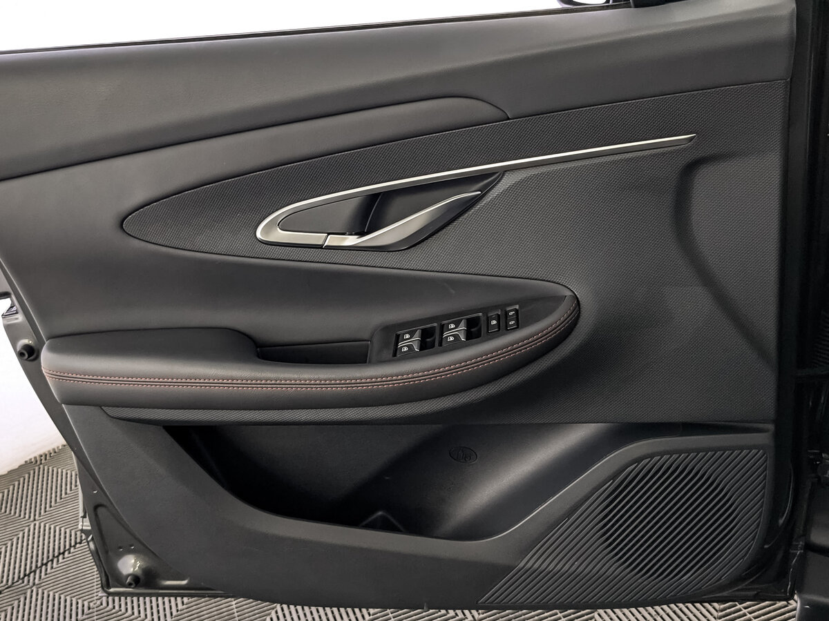 Changan UNI-T 2023 года с пробегом. Фото: #18