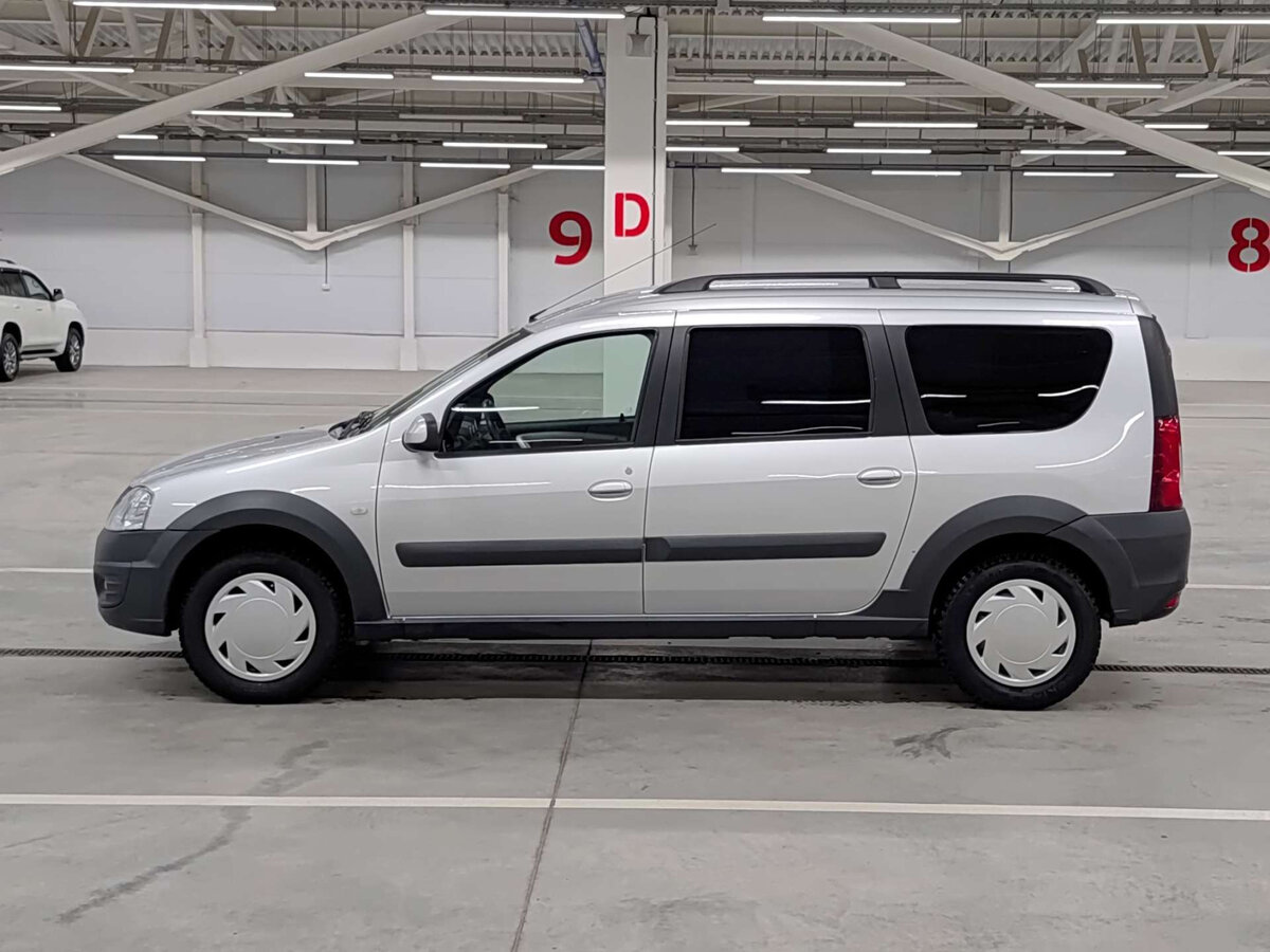 Б/У Лада (ВАЗ) Ларгус 2019 года. Фото: #7